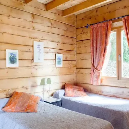 Chalet Accueillant A Avec Piscine Sarlat-la-Caneda